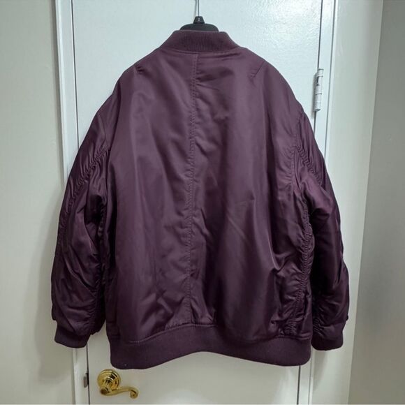 ASOS DESIGN Oversized Bomber Jacket in Wine - Picture 5 of 6